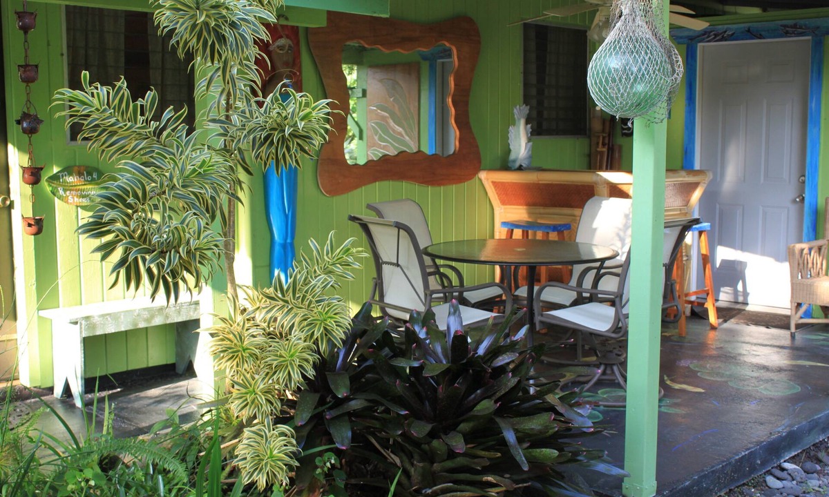 Keaau Apartment | Rain Forest Apartment!