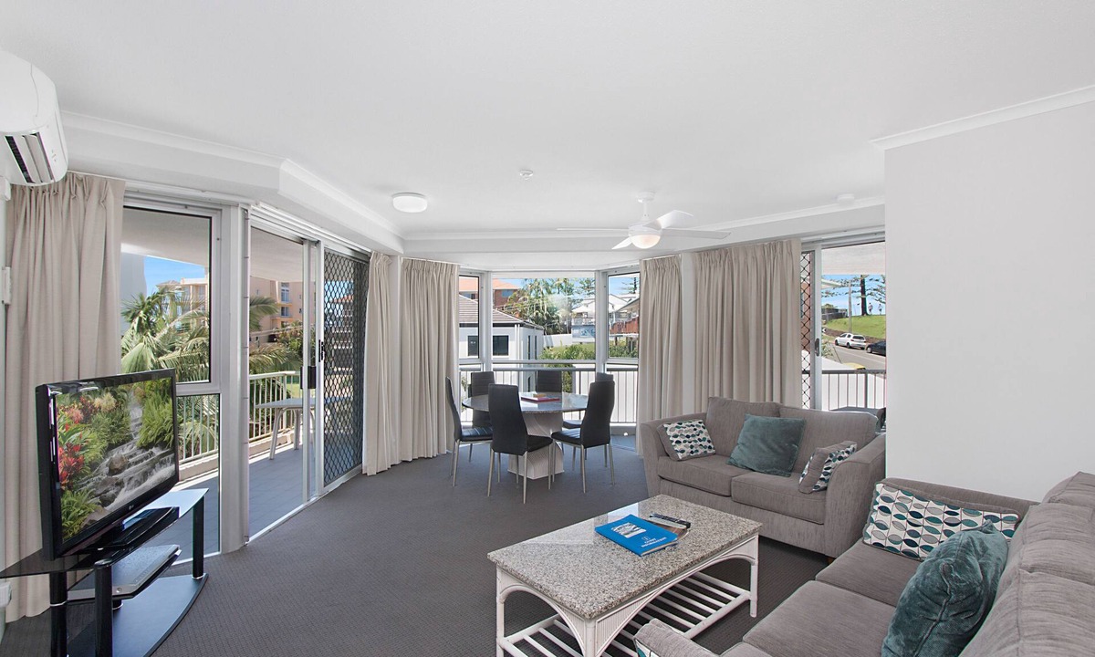 Coolangatta Apartment | Rainbow Bay Resort