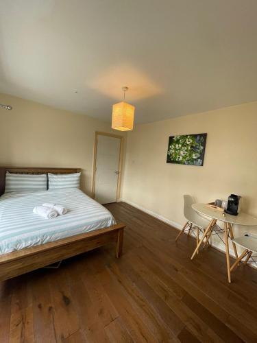 Oakleigh House | Rainbow