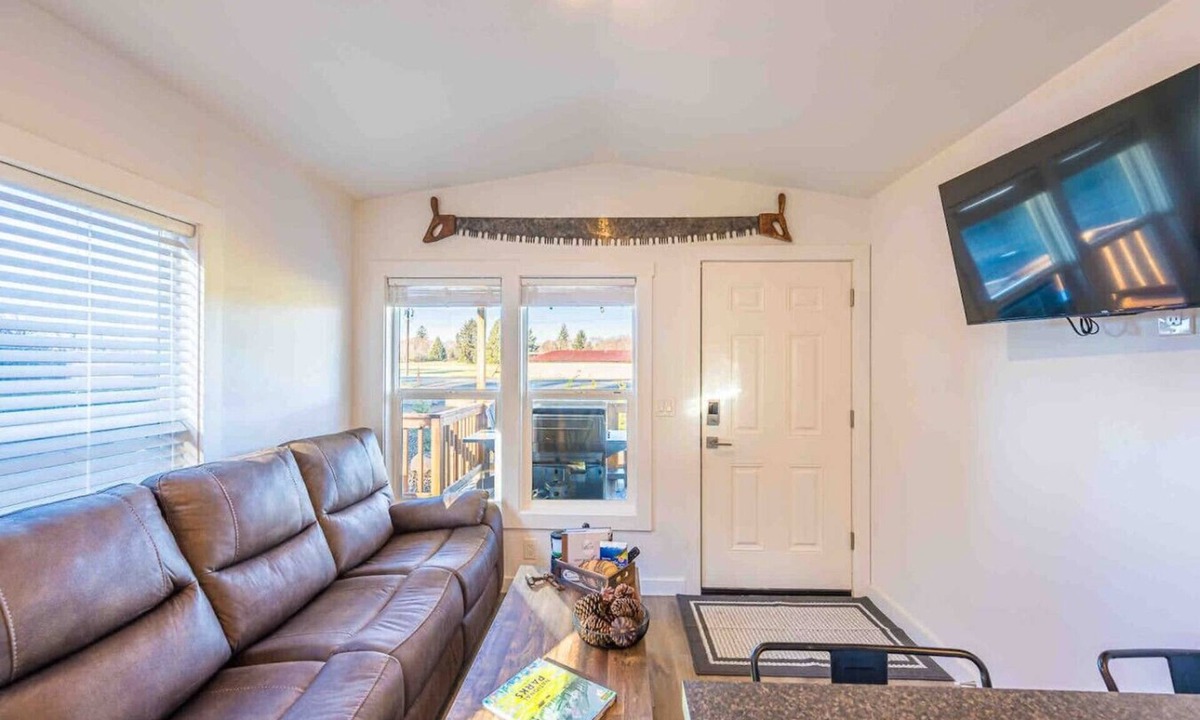 Forks Cabin | Rainforest Tiny Home Retreat #30