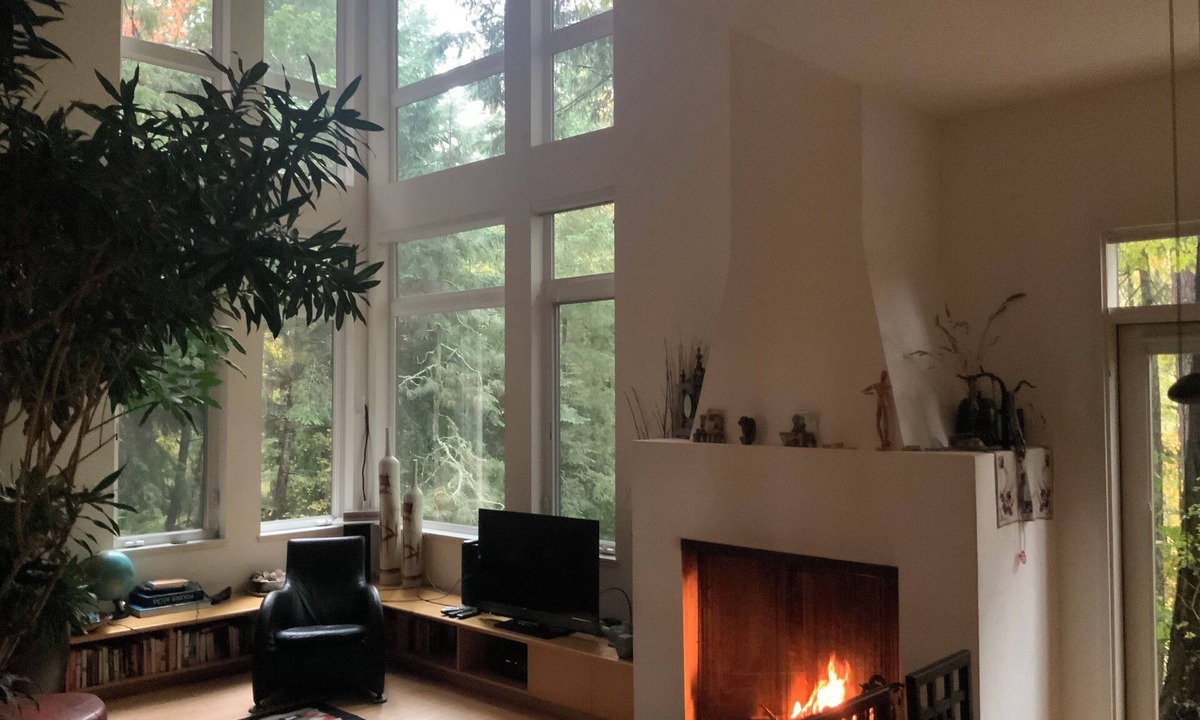 Southeast Eugene House | Rainwater Residence, an architectural gem, secluded, spatious and spatial.