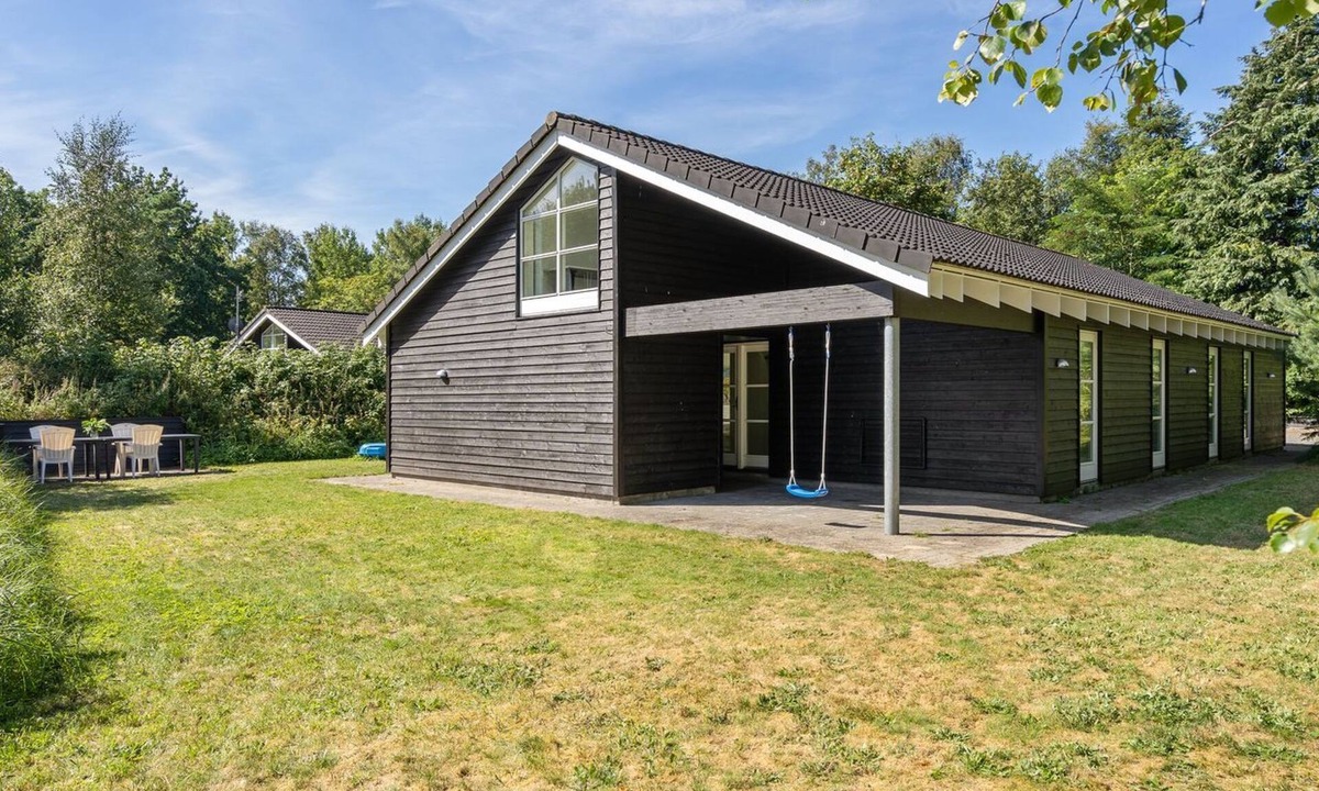 Hou House | "Ralda" - 590m from the sea by Interhome