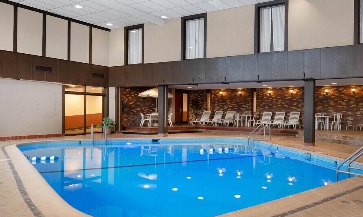 Albert Lea Hotel | Ramada by Wyndham Albert Lea
