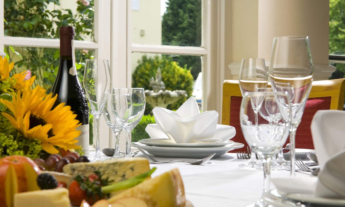 Cheltenham Hotel | Ramada by Wyndham Cheltenham