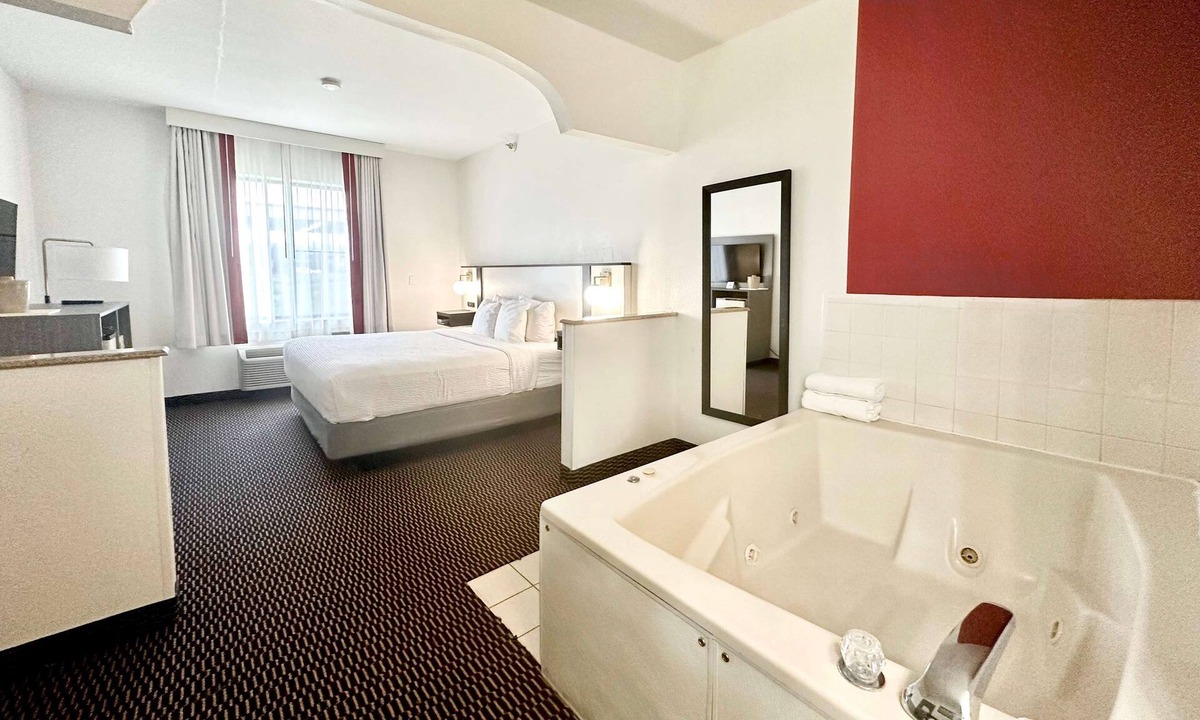 Columbia Hotel | Ramada by Wyndham Columbia