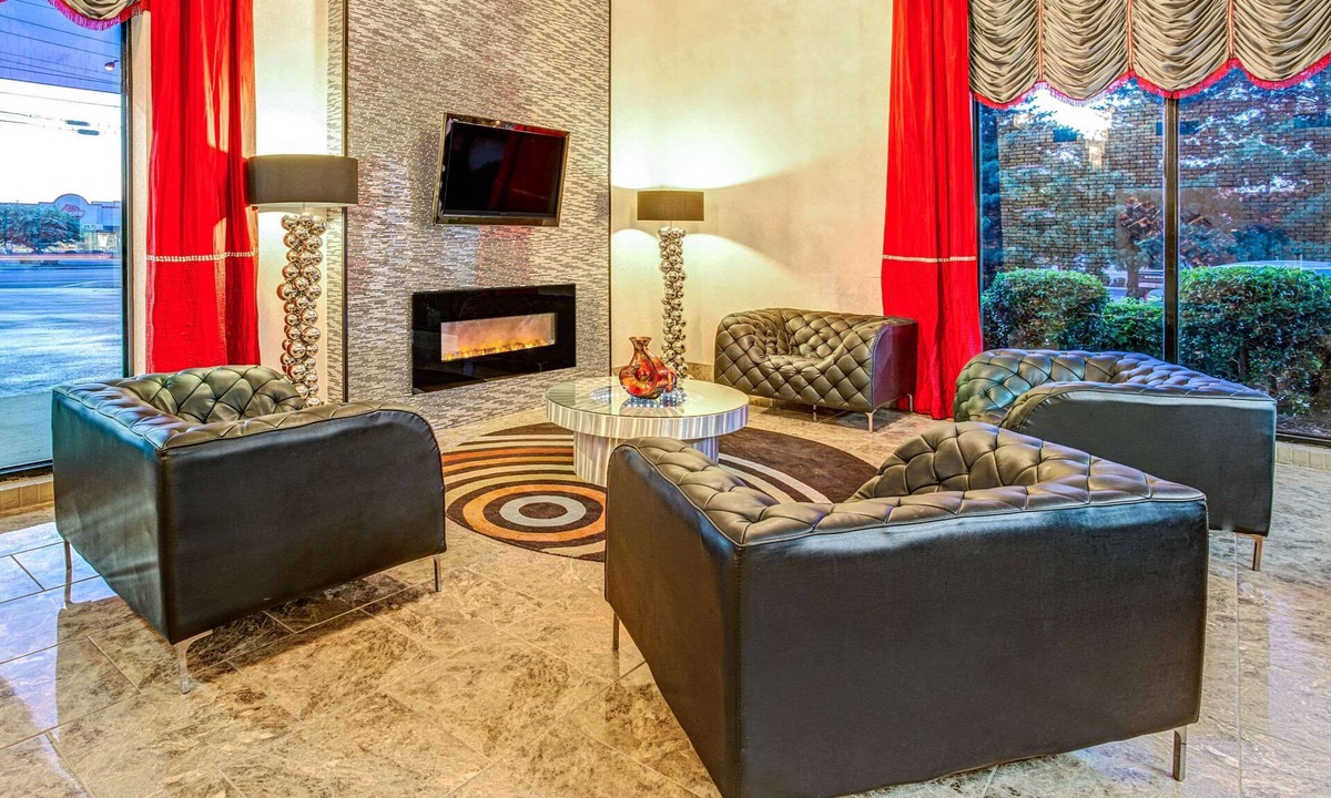 Murfreesboro Hotel | Ramada by Wyndham Murfreesboro