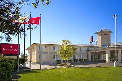 Williams Hotel | Ramada by Wyndham Williams