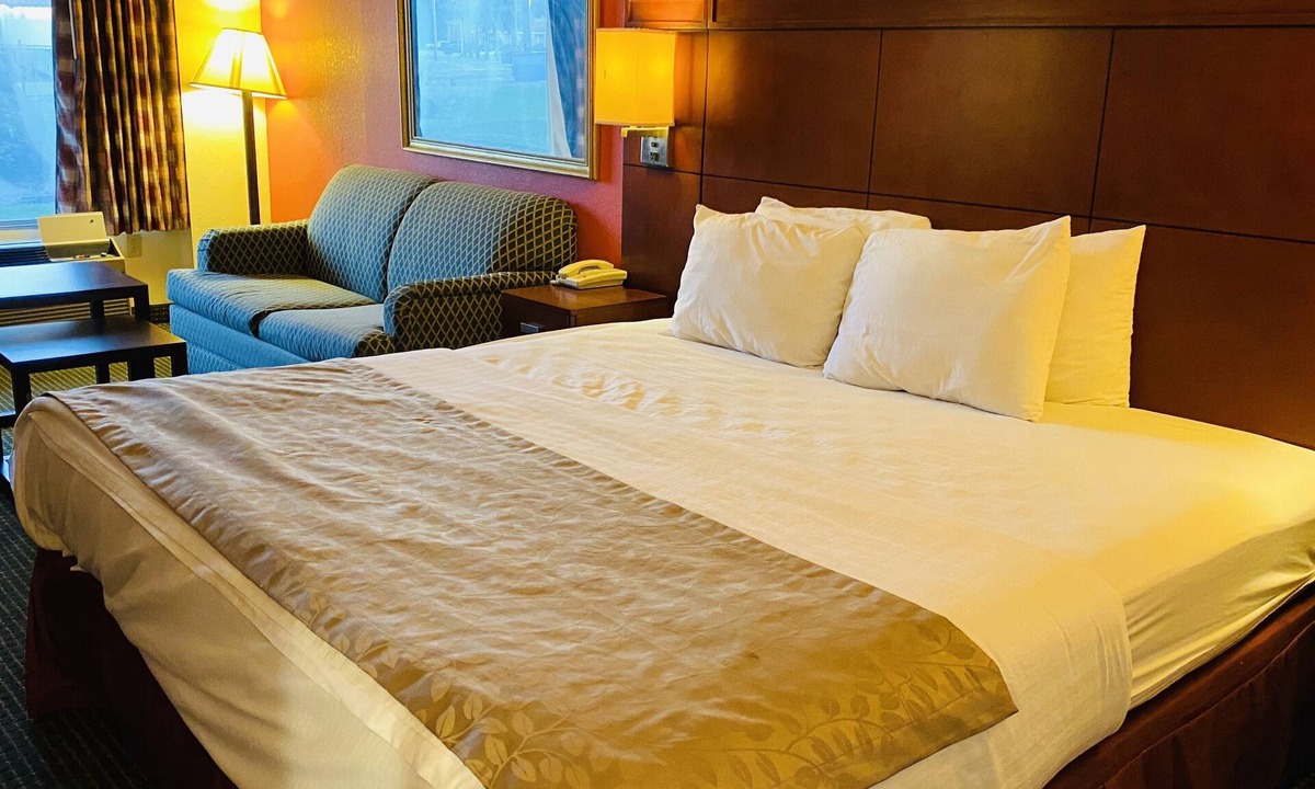 Walterboro Hotel | Ramada by Wyndham Walterboro