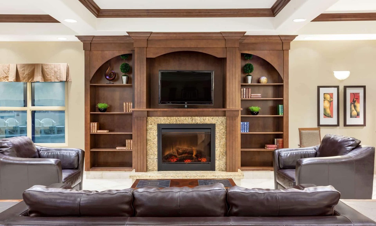 Weyburn Hotel | Ramada by Wyndham Weyburn