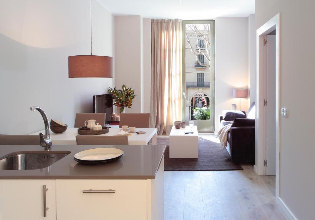 Gothic Quarter Apartment | Rambla 102