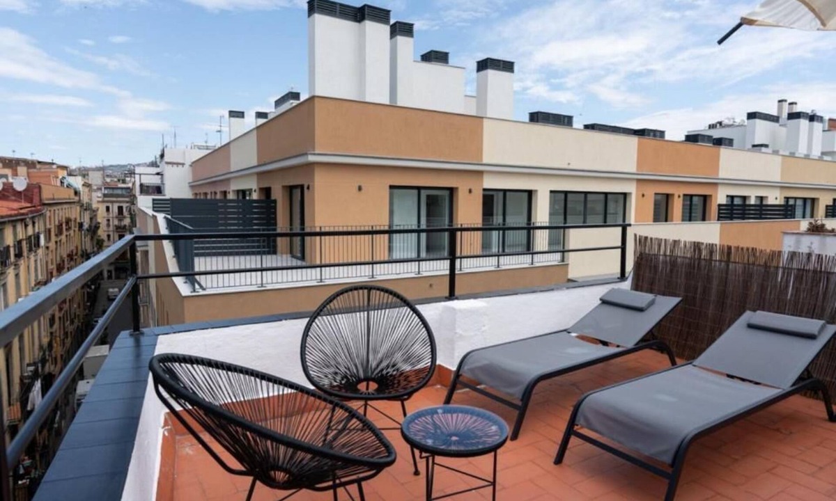 El Raval House | Ramblas Mar, by the sea!