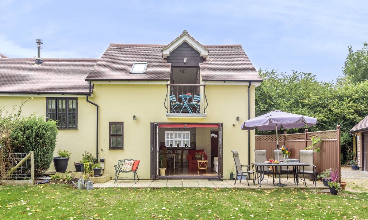 Marnhull House | Ramblers is an ideal base for couples looking to stay