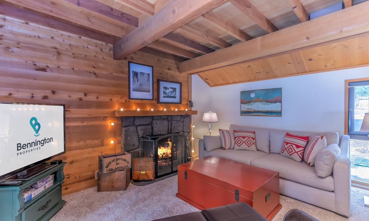 Sunriver Cabin | RANC16 - Cozy Cabin, Community Pool