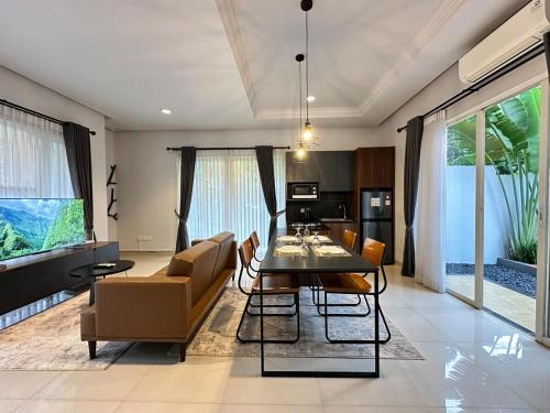 Bogor Selatan House | Rancamaya Vacation Home 86