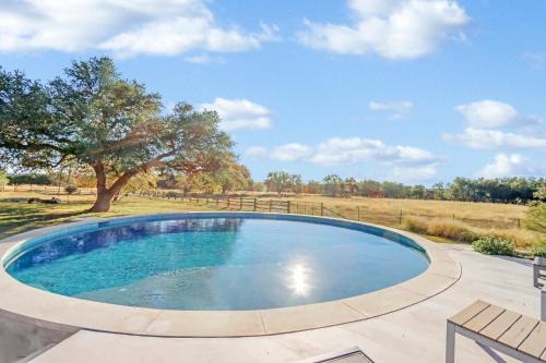 Johnson City House | Rancho De Vida Entire Property