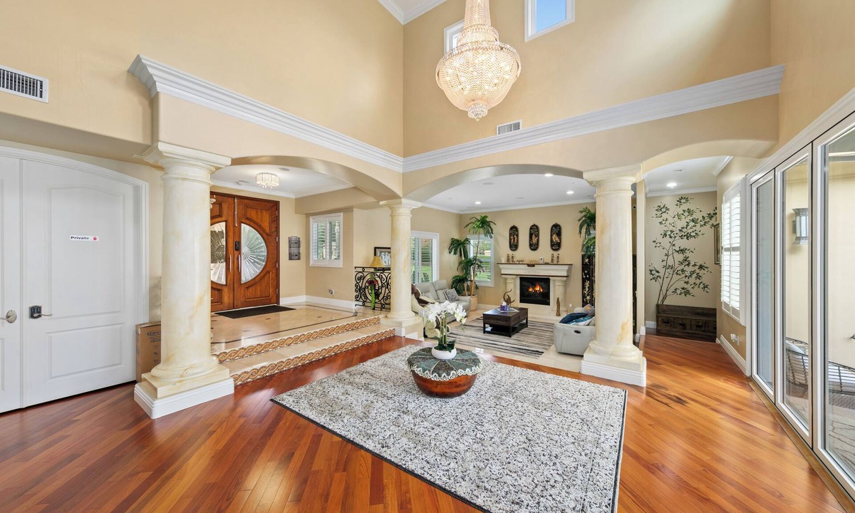 Felicita House | Rancho Santa Fe Estate in Escondido