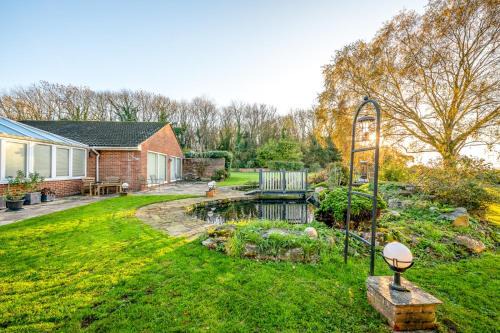 Brands Hatch House | Randall Farm