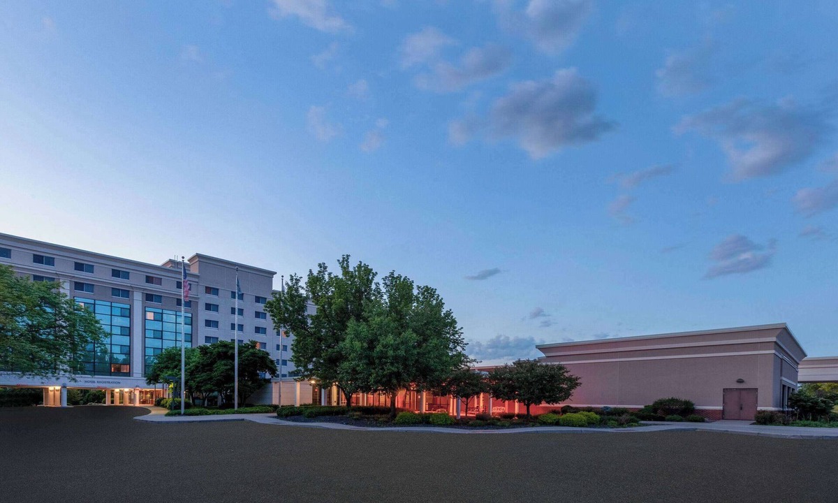 Liverpool Hotel | Randolph Hotel Liverpool/Syracuse/Airport West, Trademark