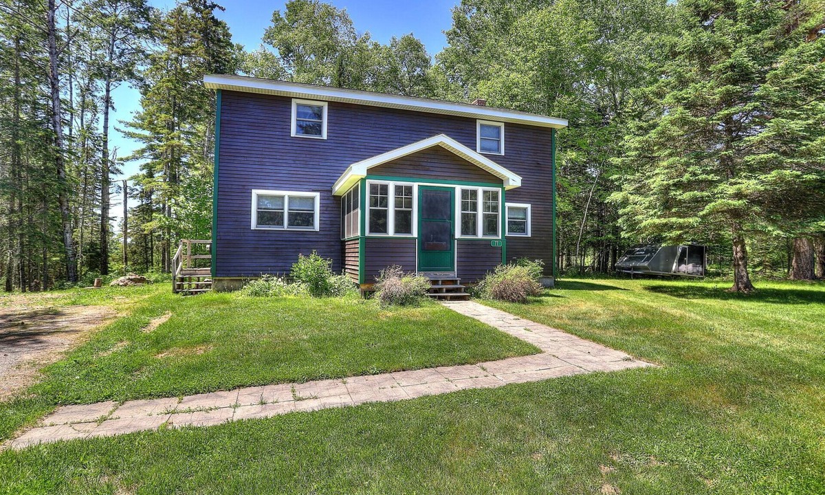 Rangeley House | Rangeley Manor P | 4 Bedroom Cabin with Shared Waterfront Access