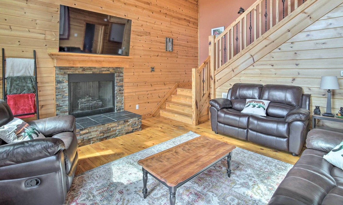 Ranger Cabin | Ranger Cabin w/ Deck + Resort Amenity Access!