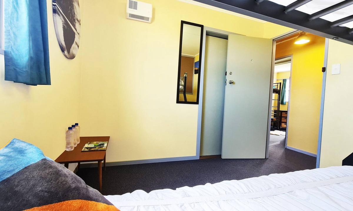 Orepuki Cabin | Rarakau Lodge