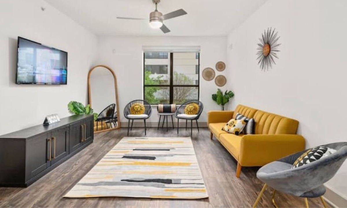 Cedar Crest Apartment | Rare 2BR 2BA w/ Court Yard Views