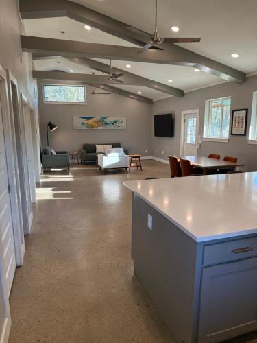 Red Rock House | Rare 45-Acre Barndominium Rental in Bastrop