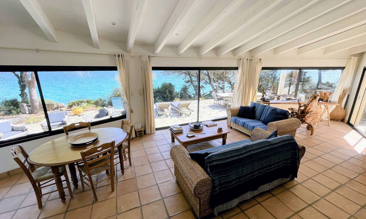 Grand Valinco House | Rare and unique waterfront location with direct beach access!