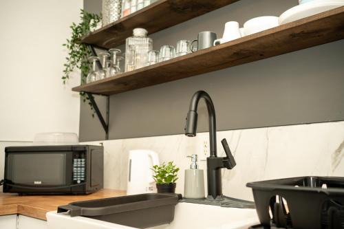 Winnipeg Apartment | Rare Cozy Home near Downtown WPG - Free Parking