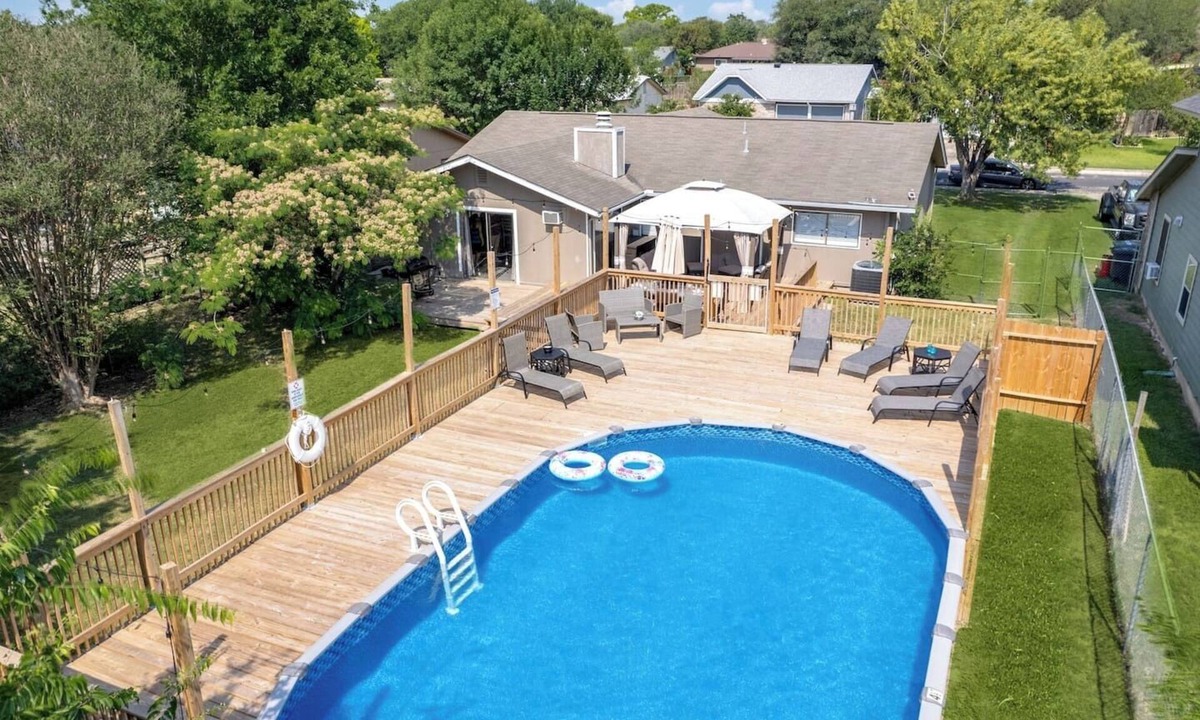Heritage House | Rare Opening Memorial Day | Private Pool| Seaworld
