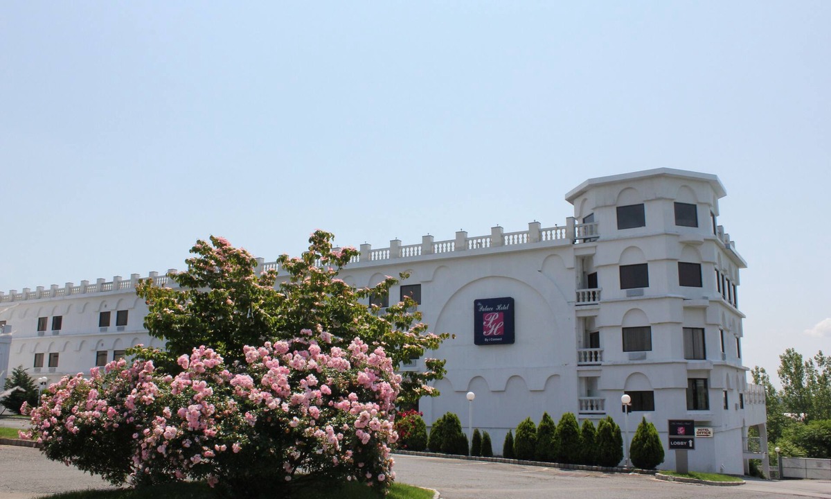 Hopelawn Hotel | Raritan Hotel