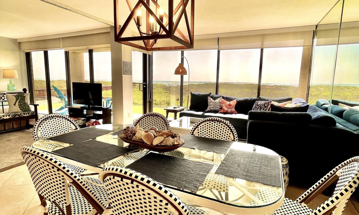 South Padre Island Condo | Rated Best Texas Beach Location for Two Consecutive Years. Steps To The Beach!