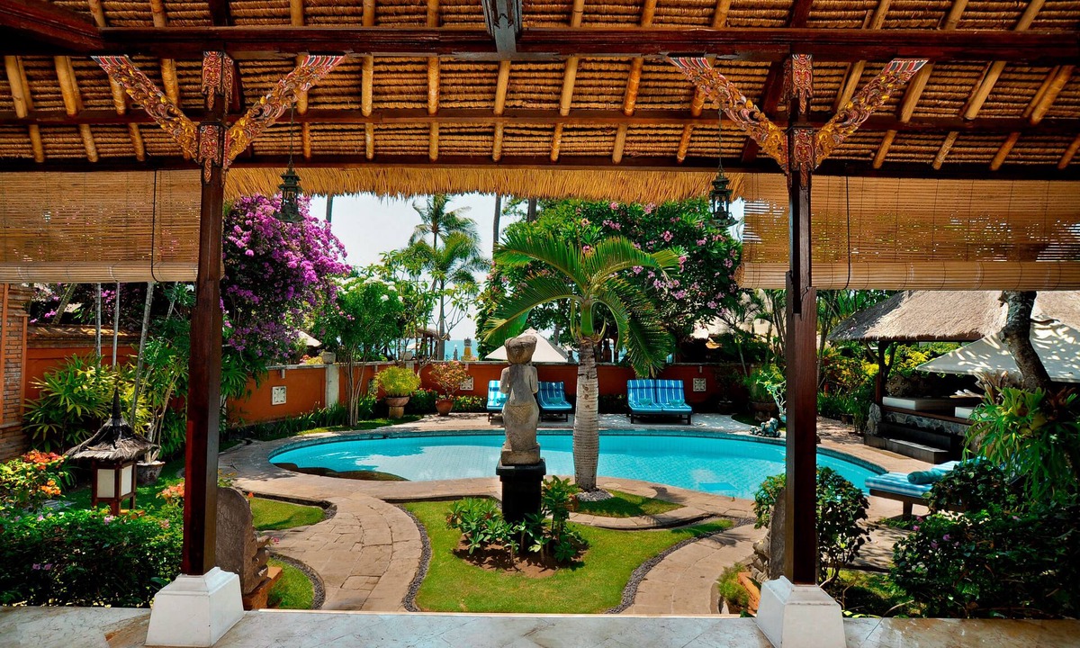 Mangsit Villa | Ratna Wati villa 3 Bedroom with Pool