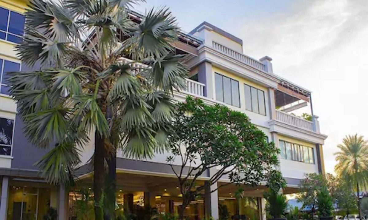 Banjarmasin Hotel | Rattan Inn