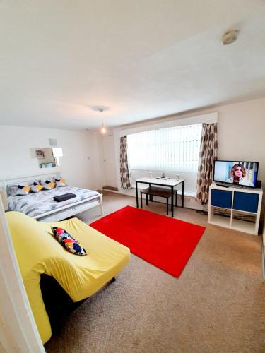 Rayleigh Apartment | Rayleigh Town Centre 2 Bedroom Apartment