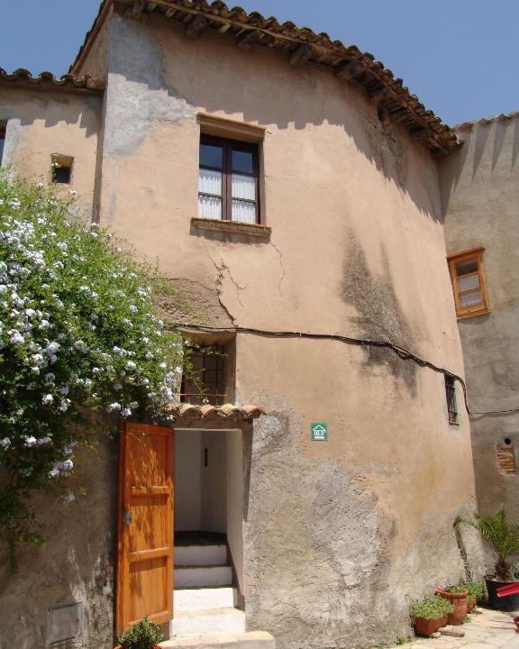 Pacs del Penedes Apartment | RCP El Racó