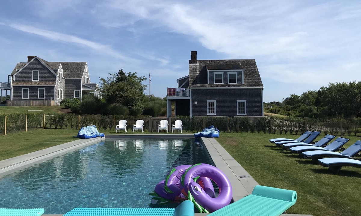 Dionis House | Ready for a great summer of ‘22!