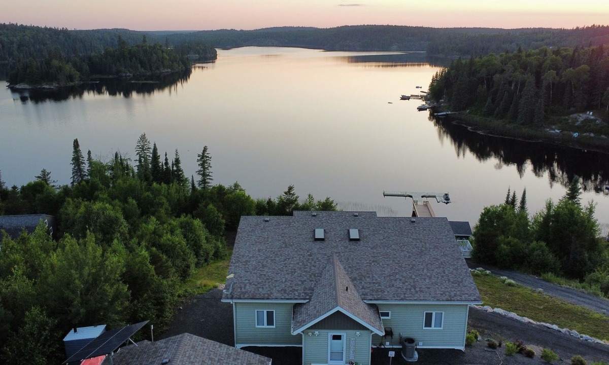 Kenora House | Recently built cabin with a million dollar view - Eagles View