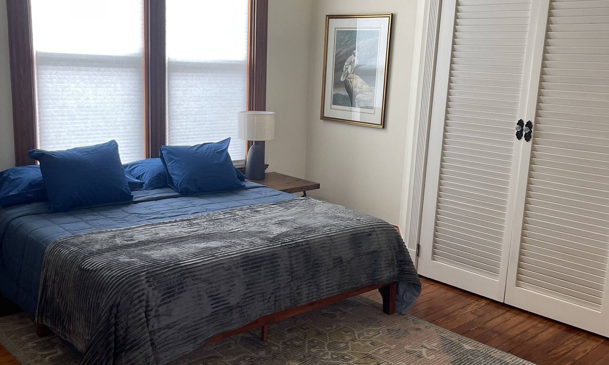 Latonia House | Recently Remodeled Historic House close to downtown