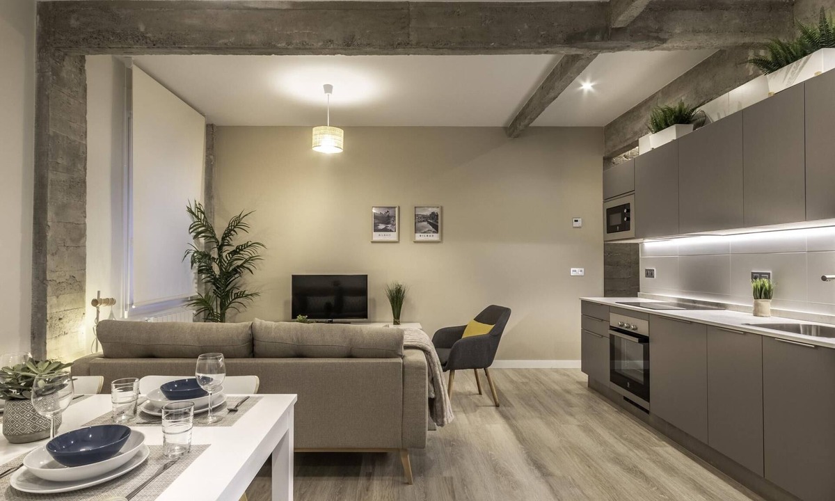 Indautxu Apartment | Recién reformado junto a metro San Mamés