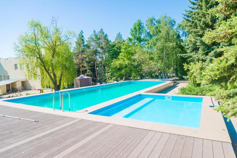 Usovka Resort | Recreation Centre Avangard