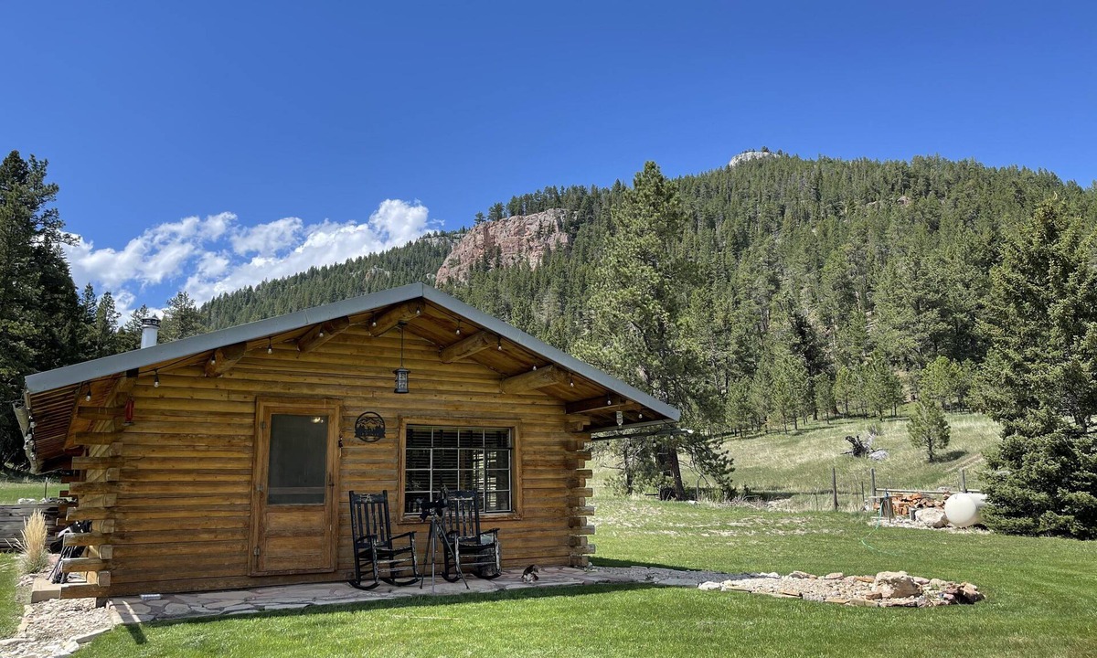 Judith Basin County Cabin | Recreation Enthusiasts Getaway