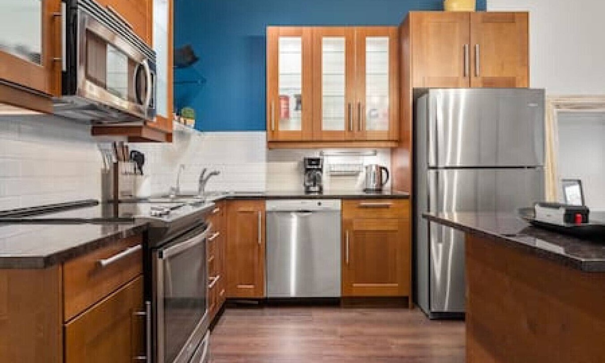 Ramsay Apartment | Red Brick Loft | Central | Inglewood | Historic