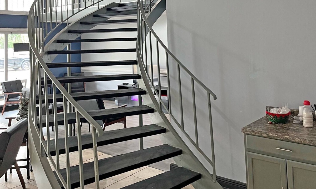 Houma Hotel | Red Carpet Inn - Houma LA