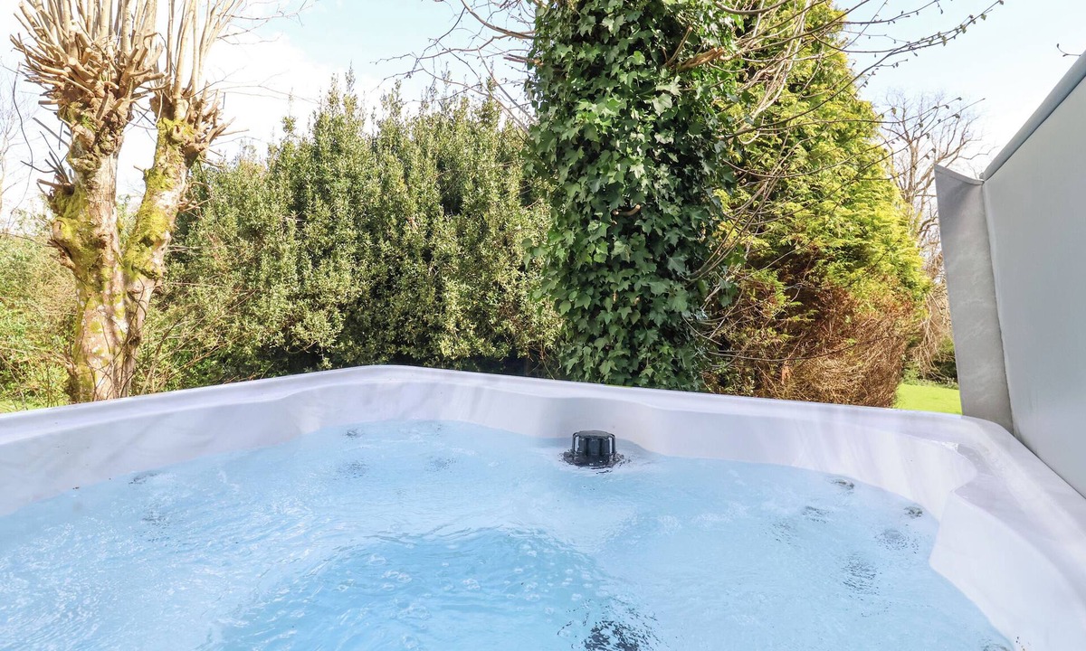 Lyme Regis Cottage | Red House