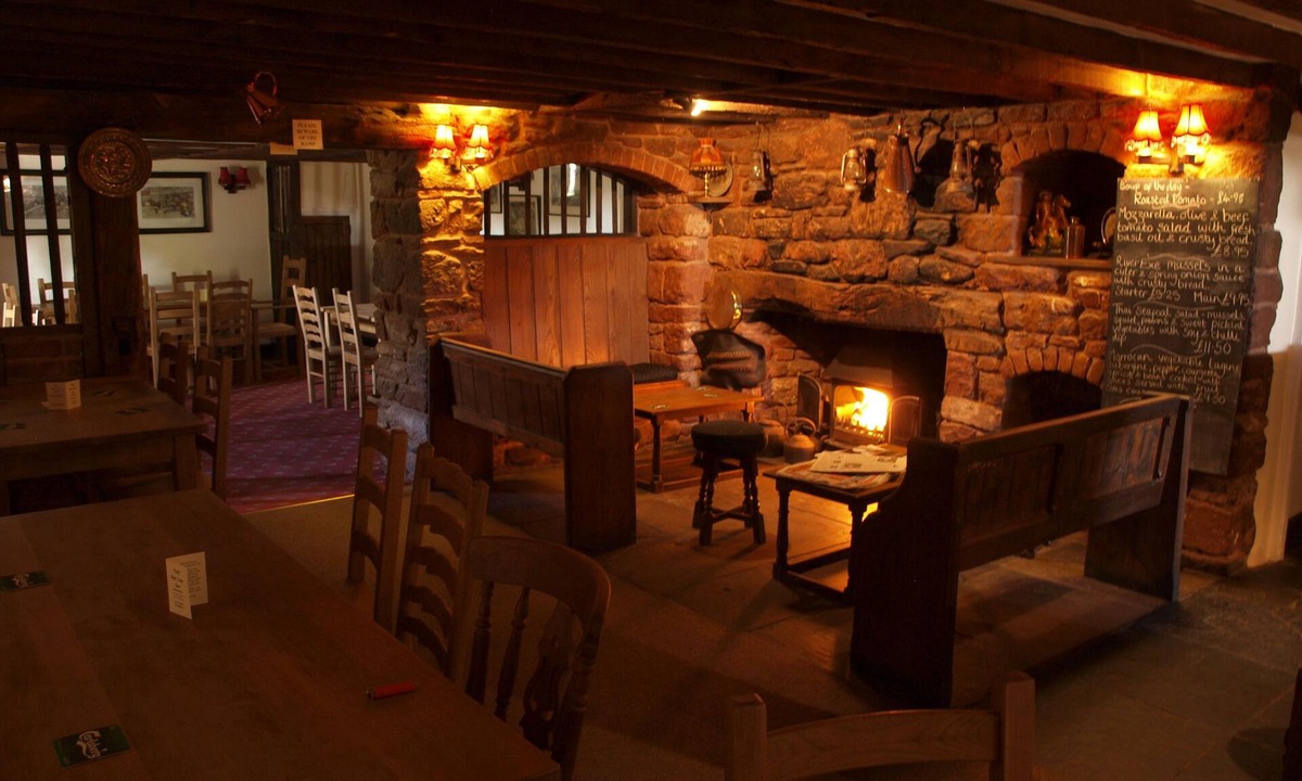 Broad Clyst Hotel | Red Lion