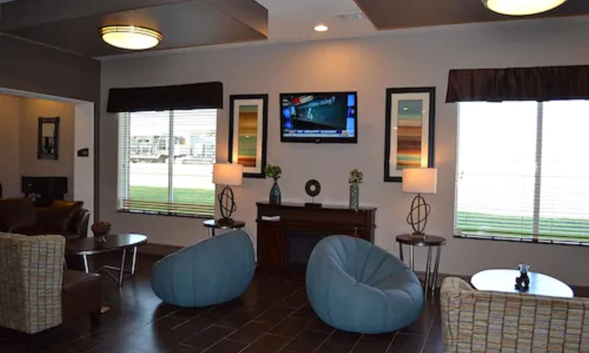 Thackerville Hotel | Red River Inn And Suites