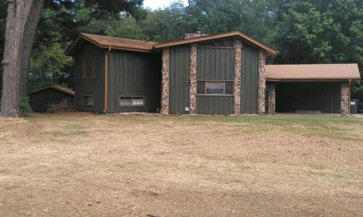 Pangburn House | Red River Retreat - Three Bedroom House, Sleeps 12