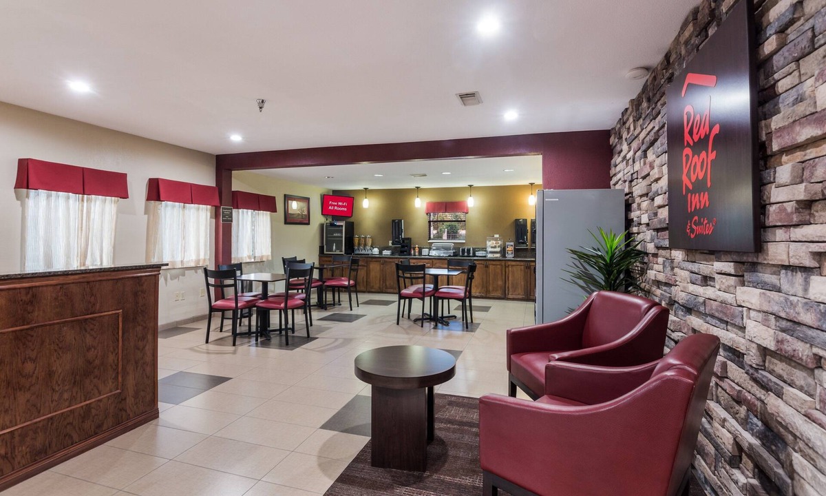 Willis Hotel | Red Roof Inn Conroe North - Willis