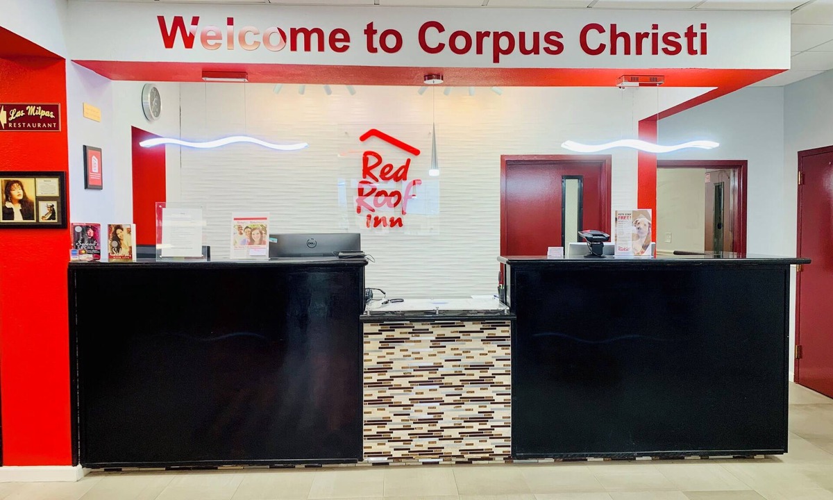 Central City Hotel | Red Roof Inn Corpus Christi North - Near Downtown